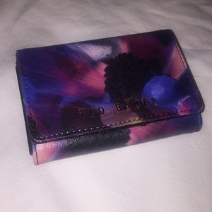 Ted Baker Bags - Small Trifold Wallet Ted Baker Bags - Small Trifold Wallet